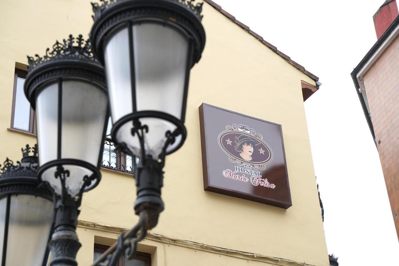 Candás Hostal Maria Felisa מראה חיצוני תמונה