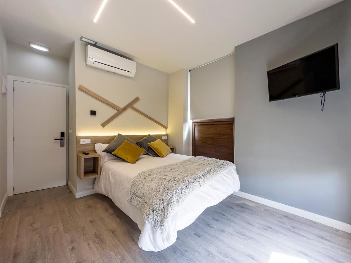 Candás Hostal Maria Felisa מראה חיצוני תמונה