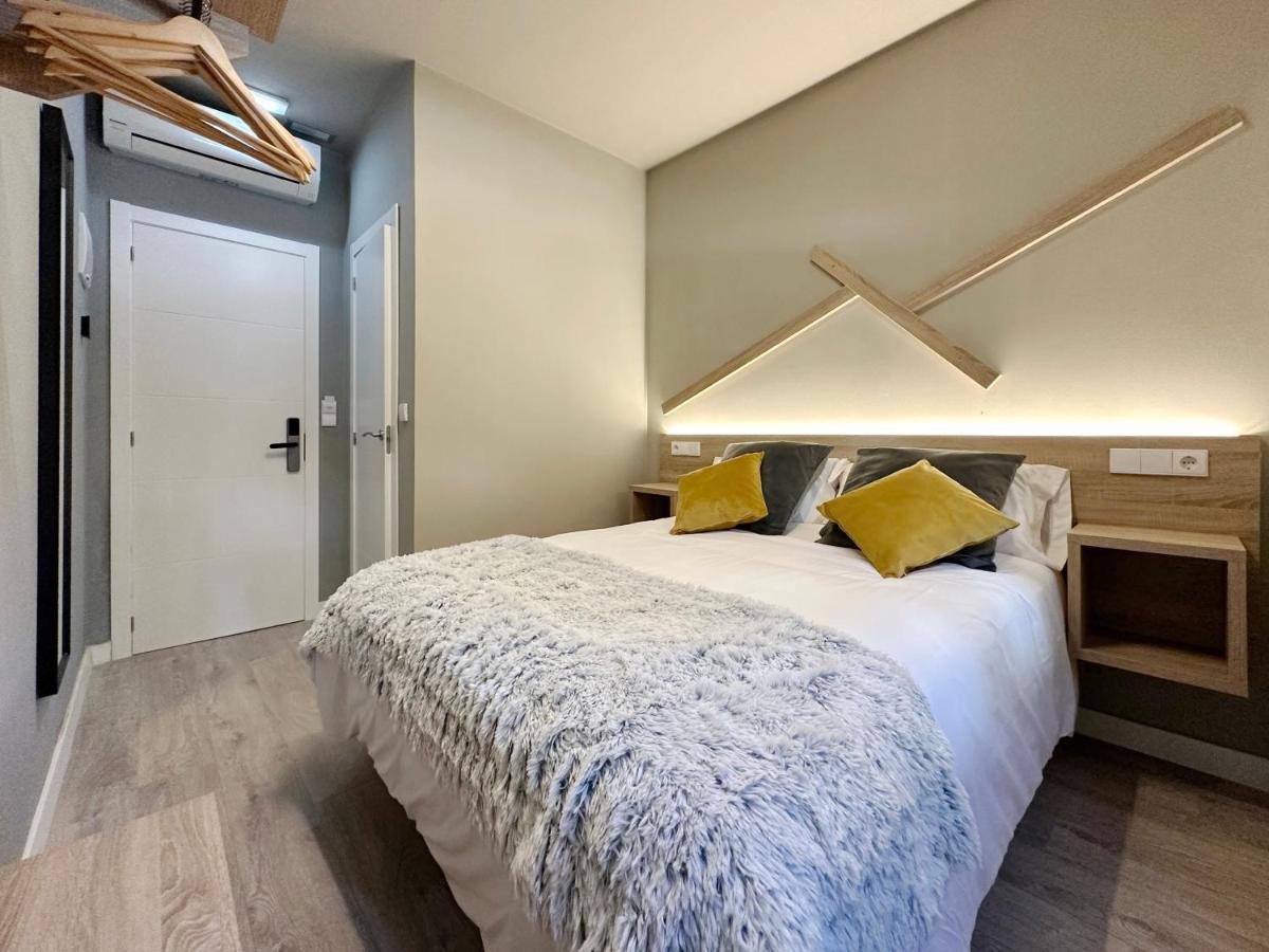 Candás Hostal Maria Felisa מראה חיצוני תמונה