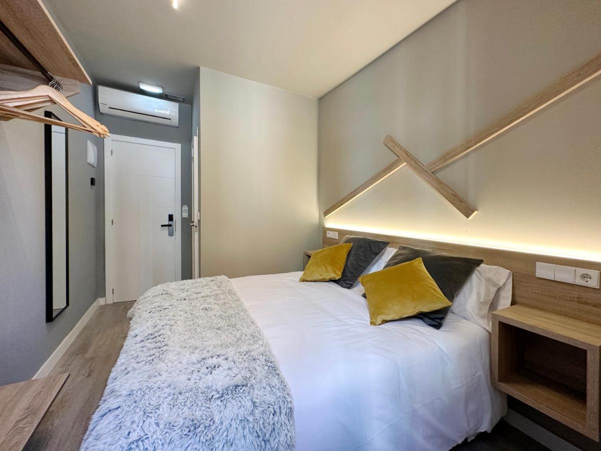 Candás Hostal Maria Felisa מראה חיצוני תמונה